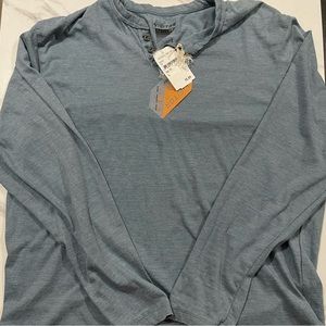 Visitor Active Men’s Long Sleeve Shirt